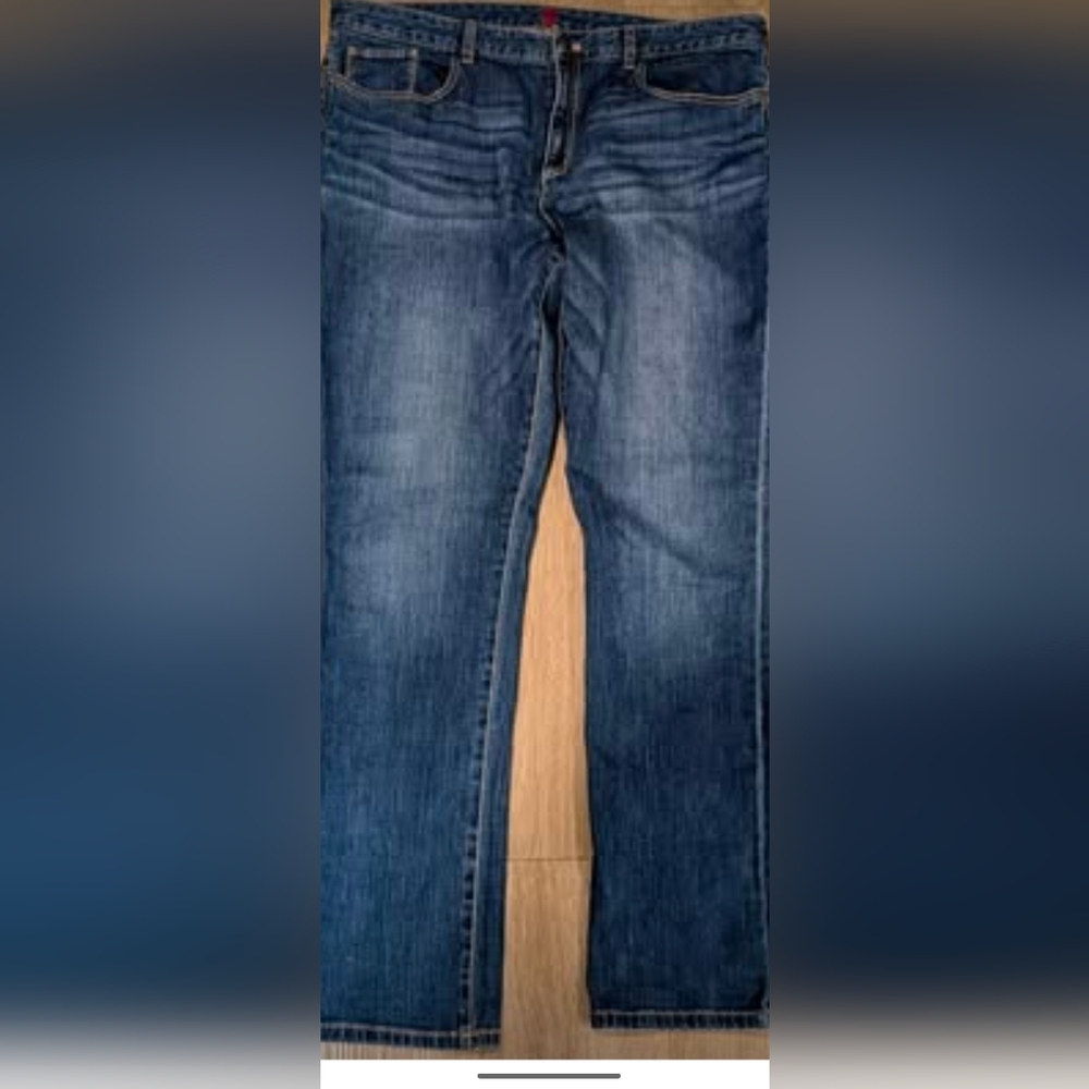 Brooks Brothers Blue Straight Leg Jeans with Authentic Denim Look